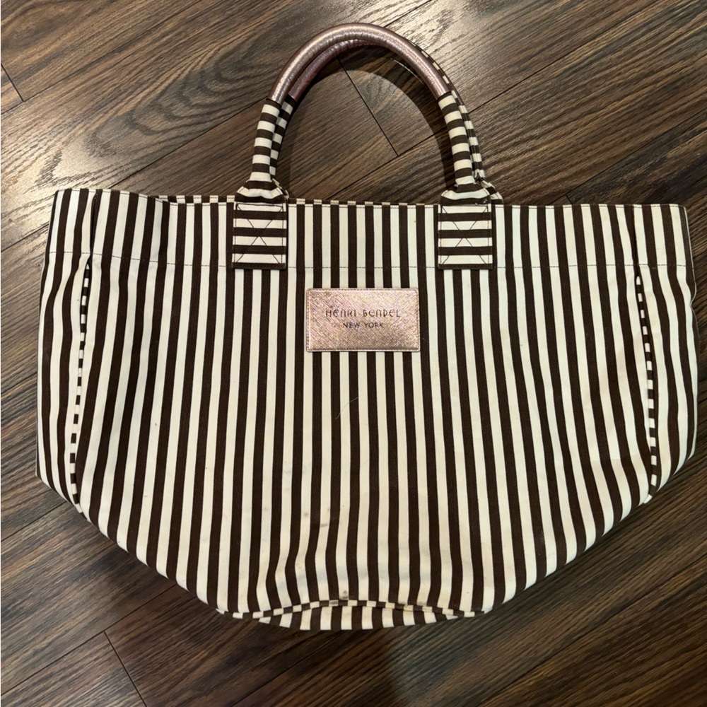 Large Henri Bendel beach tote